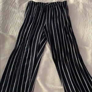Brandy Melville Stripped pants
